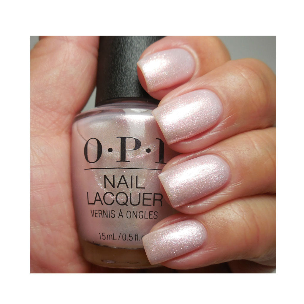 OPI - THROW ME A KISS-NAIL LACQUER