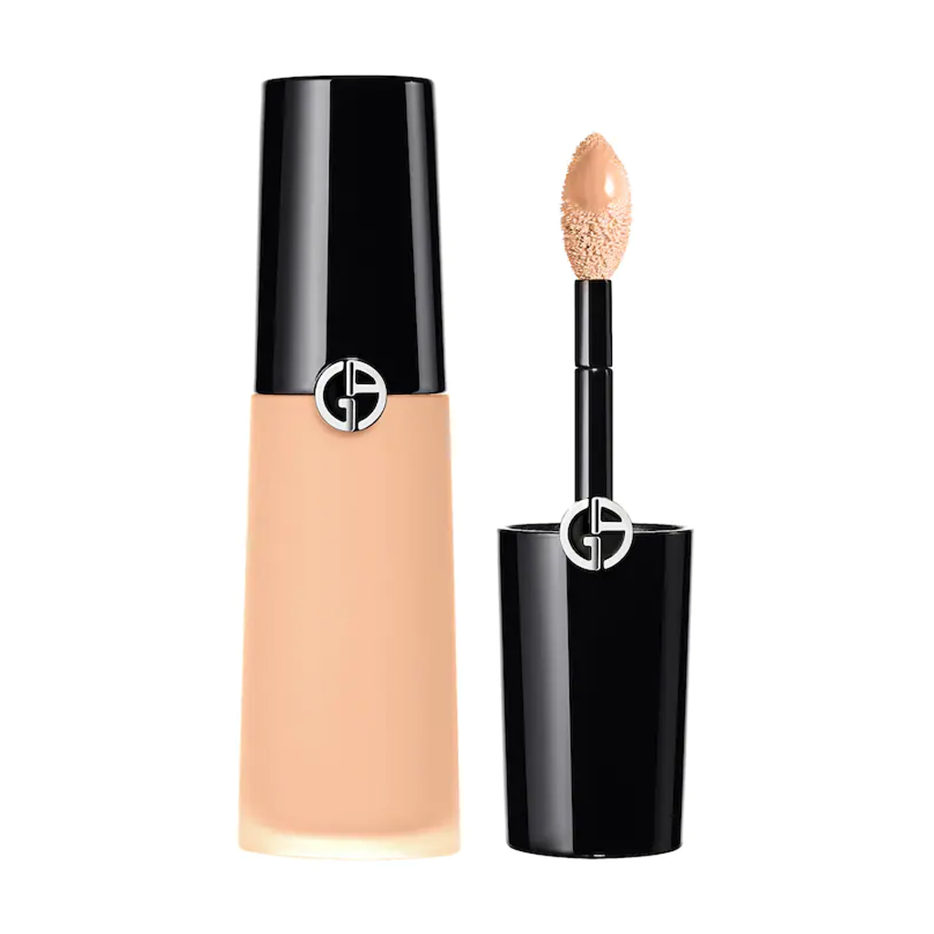 ARMANI BEAUTY - LUMINOUS SILK FACE AND UNDER-EYE CONCEALER (VERY FAIR WITH A GOLDEN UNDERTONE)