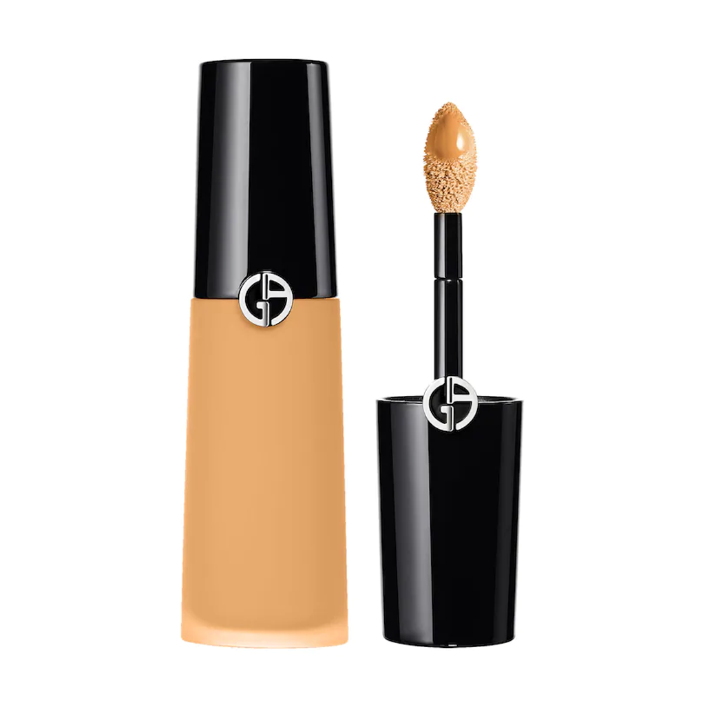 ARMANI BEAUTY - LUMINOUS SILK FACE AND UNDER-EYE CONCEALER (LIGHT TO MEDIUM WITH A GOLDEN UNDERTONE)