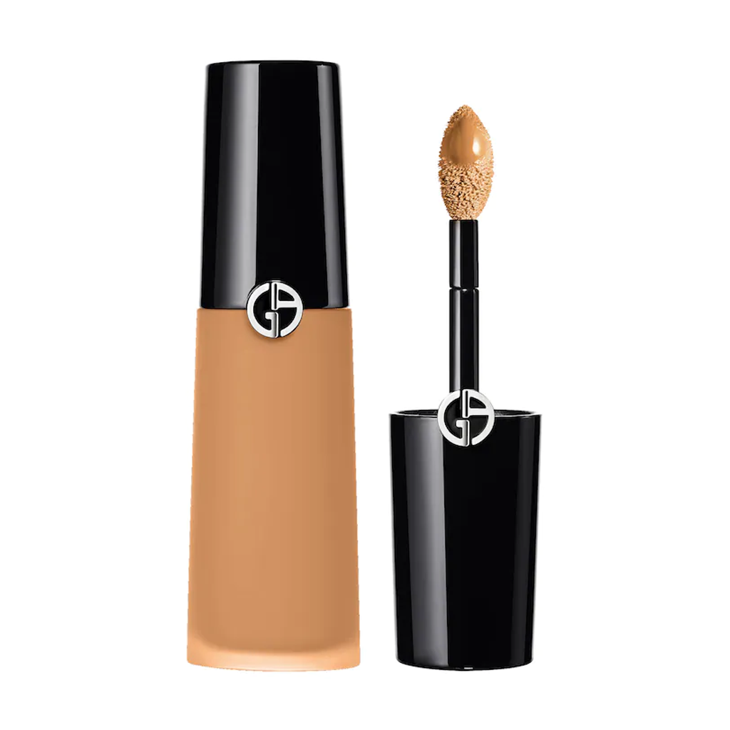 ARMANI BEAUTY - LUMINOUS SILK FACE AND UNDER-EYE CONCEALER (MEDIUM TO TAN WITH A PEACH UNDERTONE)